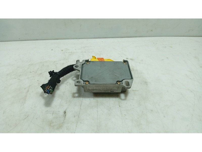 Recambio de centralita airbag para audi a4 b5 (8d2) 1.9 tdi referencia OEM IAM   