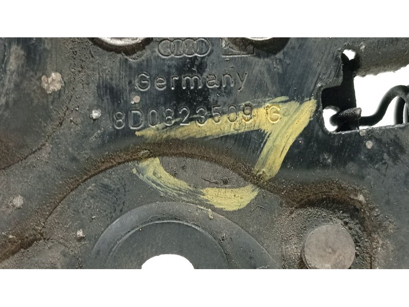 Recambio de cerradura capot para audi a4 b5 (8d2) 1.9 tdi referencia OEM IAM 8D0823509L  
