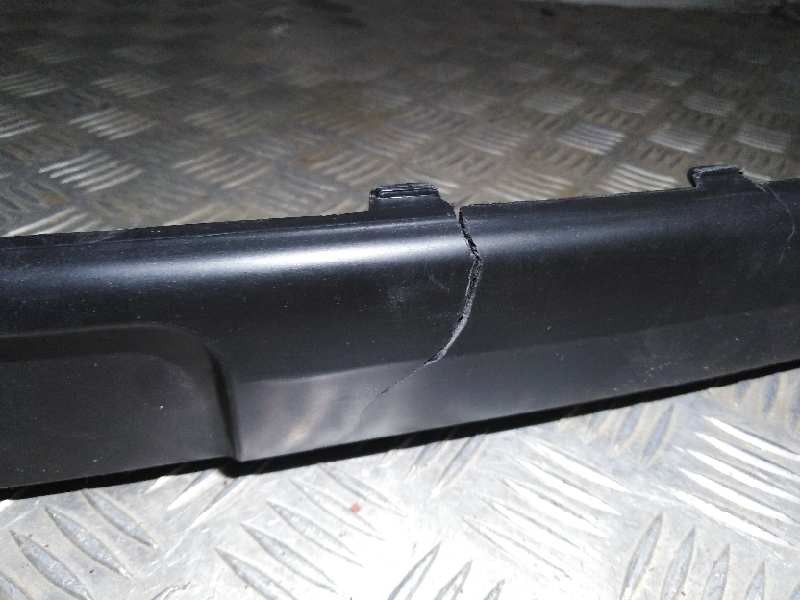 Recambio de moldura para  referencia OEM IAM 28035550  