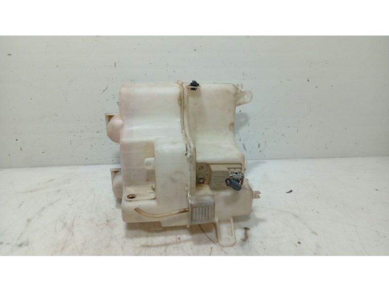 Recambio de deposito limpia para lexus rx 400h referencia OEM IAM   