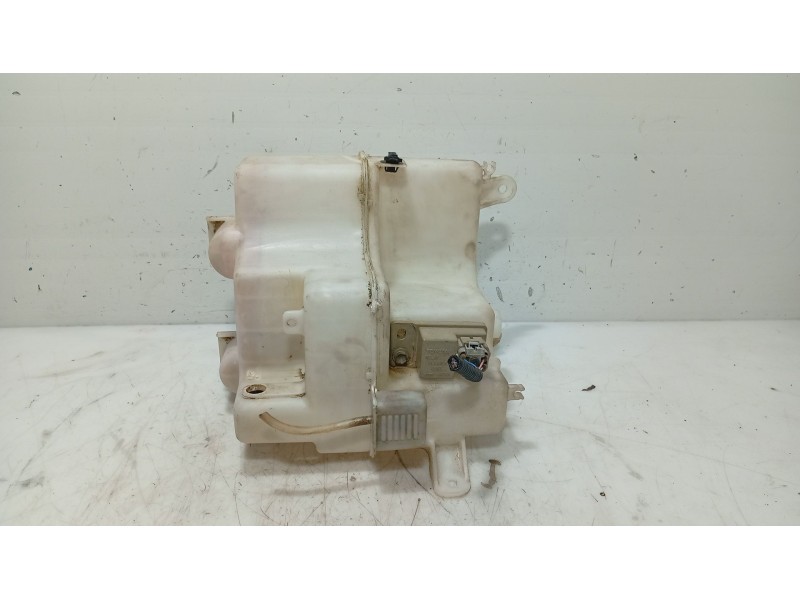 Recambio de deposito limpia para lexus rx 400h referencia OEM IAM   