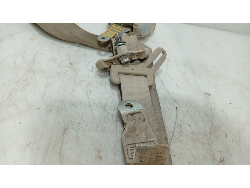 Recambio de cinturon seguridad trasero izquierdo para lexus rx 400h referencia OEM IAM   
