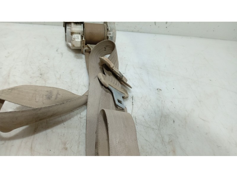 Recambio de cinturon seguridad delantero derecho para lexus rx 400h referencia OEM IAM   