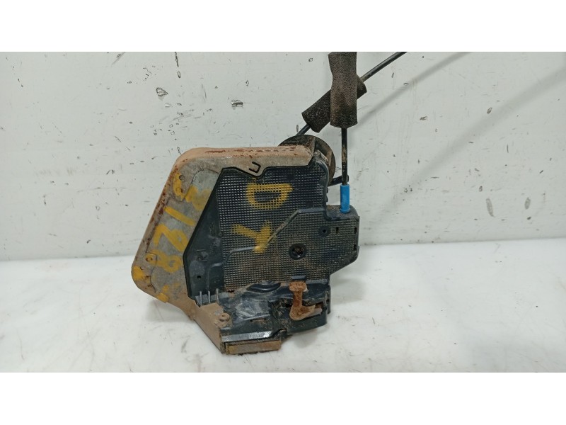 Recambio de cerradura puerta trasera derecha para lexus rx 400h referencia OEM IAM   