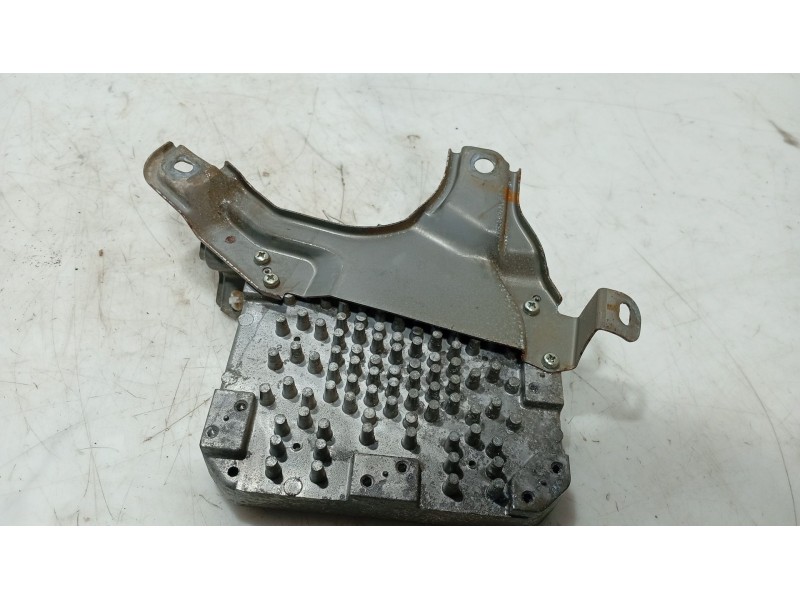 Recambio de centralita motor uce para lexus rx 400h referencia OEM IAM   