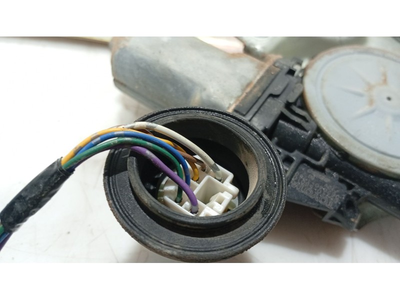 Recambio de elevalunas trasero derecho para lexus rx 400h referencia OEM IAM   