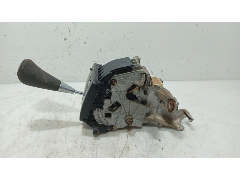Recambio de palanca cambio para lexus rx 400h referencia OEM IAM   
