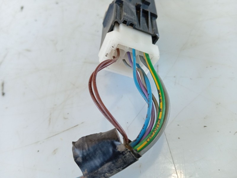 Recambio de porton trasero para peugeot 206 cc referencia OEM IAM 860677  
