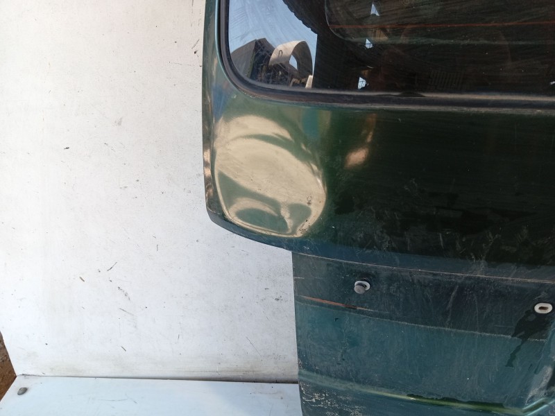Recambio de porton trasero para nissan serena (c23m) 2.3 diesel referencia OEM IAM   