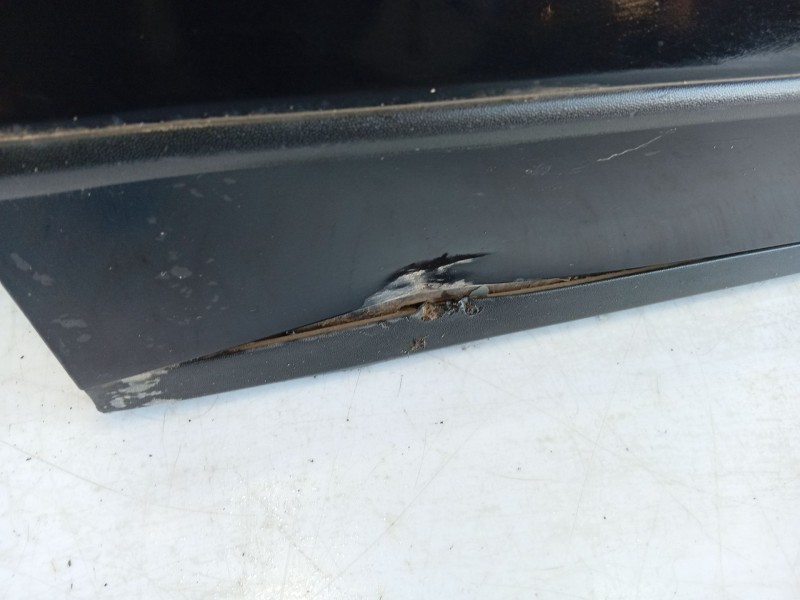 Recambio de puerta delantera derecha para volkswagen passat berlina (3c2) referencia OEM IAM 3C4831056J  