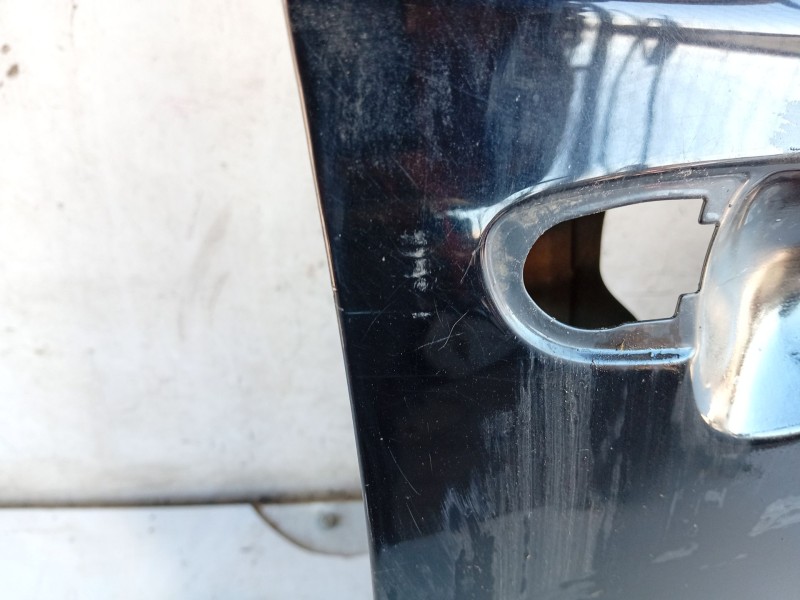 Recambio de puerta delantera derecha para volkswagen passat berlina (3c2) referencia OEM IAM 3C4831056J  