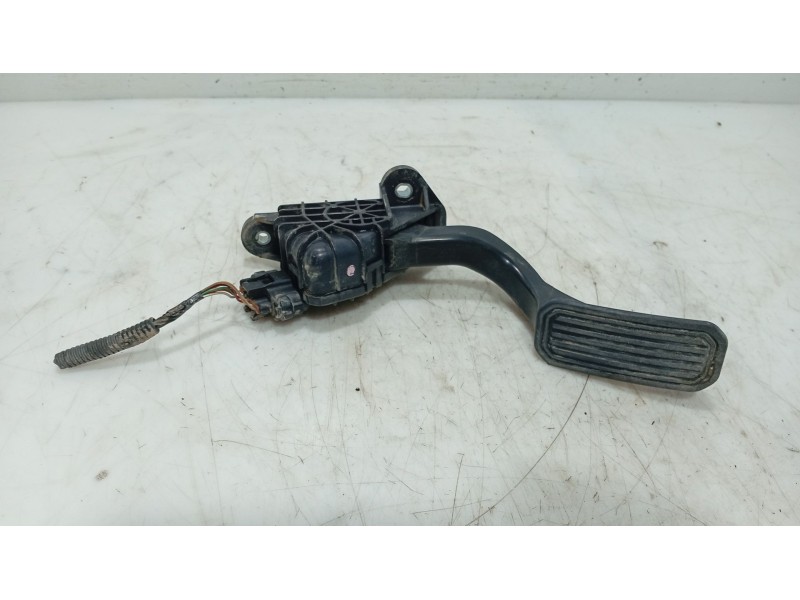 Recambio de potenciometro pedal para lexus rx 400h referencia OEM IAM   