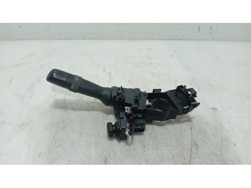 Recambio de mando luces para lexus rx 400h referencia OEM IAM   