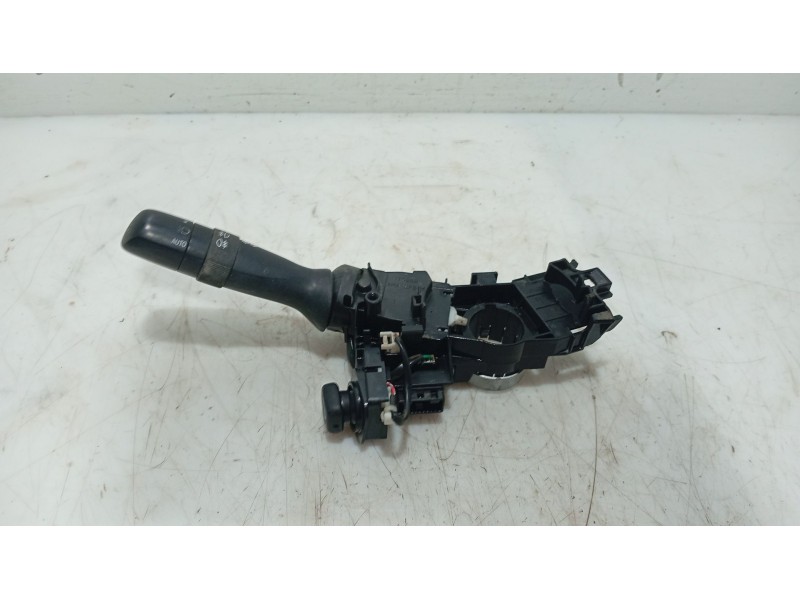 Recambio de mando luces para lexus rx 400h referencia OEM IAM   