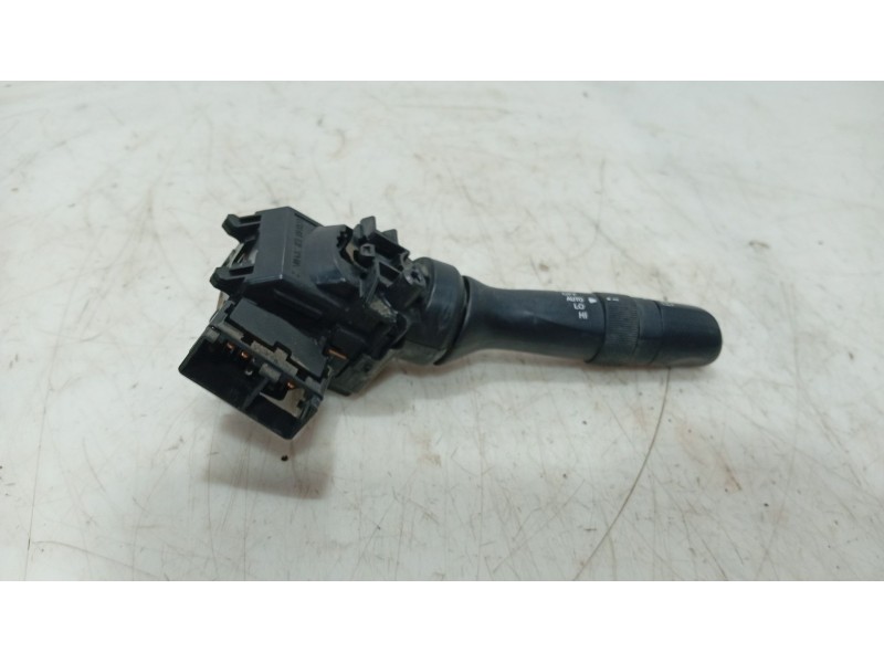 Recambio de mando limpia para lexus rx 400h referencia OEM IAM   