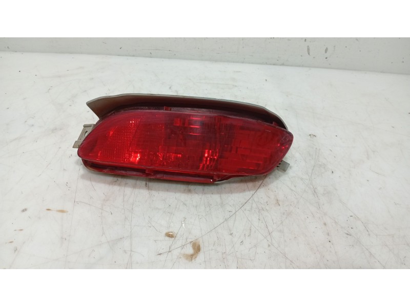 Recambio de piloto trasero derecho para lexus rx 400h referencia OEM IAM   