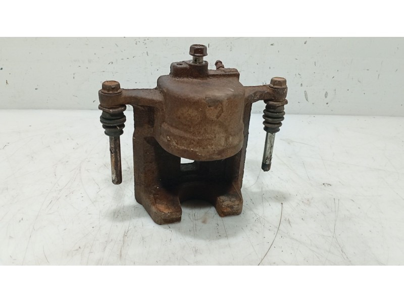 Recambio de pinza freno delantera derecha para lexus rx 400h referencia OEM IAM   