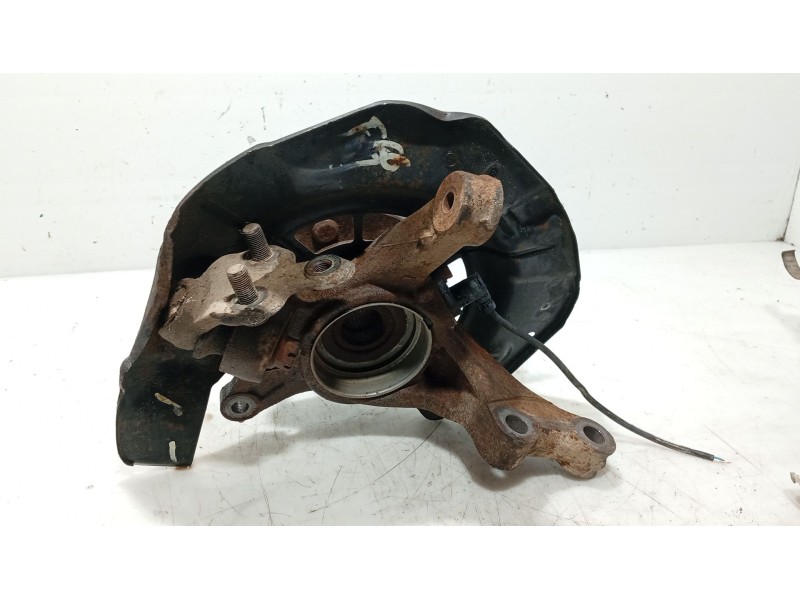 Recambio de mangueta delantera izquierda para lexus rx 400h referencia OEM IAM   