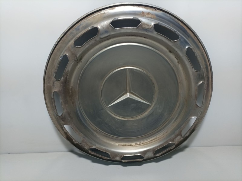 Recambio de tapacubos para mercedes-benz clase e (w114/w115) berlina referencia OEM IAM A1154010424  