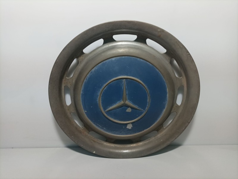 Recambio de tapacubos para mercedes-benz clase e (w114/w115) berlina referencia OEM IAM A1154010424  