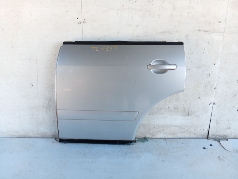 Recambio de puerta trasera izquierda para audi a2 (8z0) 1.4 tdi referencia OEM IAM 8Z0833051  