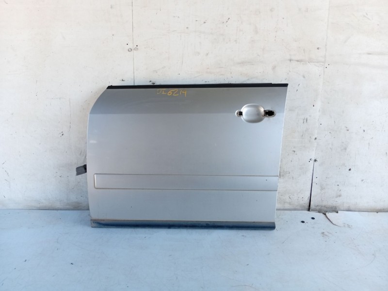 Recambio de puerta delantera izquierda para audi a2 (8z0) 1.4 tdi referencia OEM IAM 8Z0831051A  