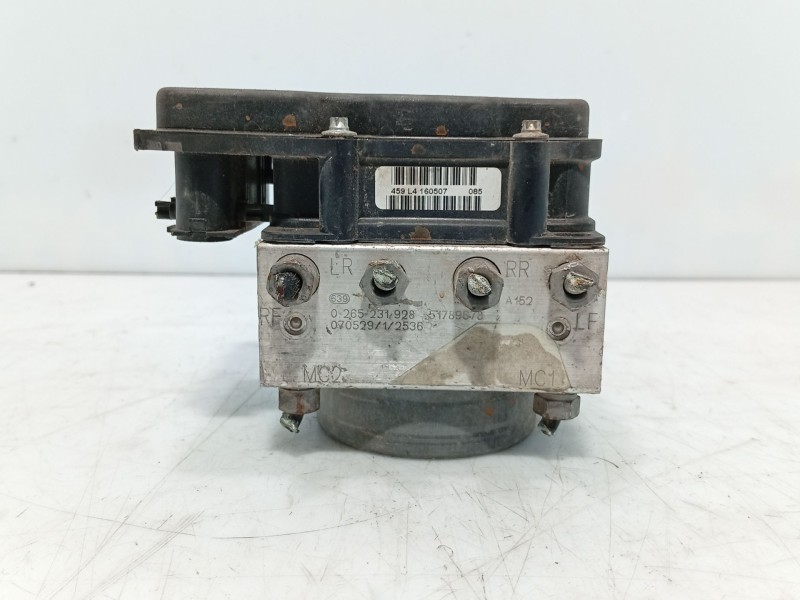 Recambio de abs para fiat bravo (198) 1.9 8v jtd cat referencia OEM IAM 0265800623  