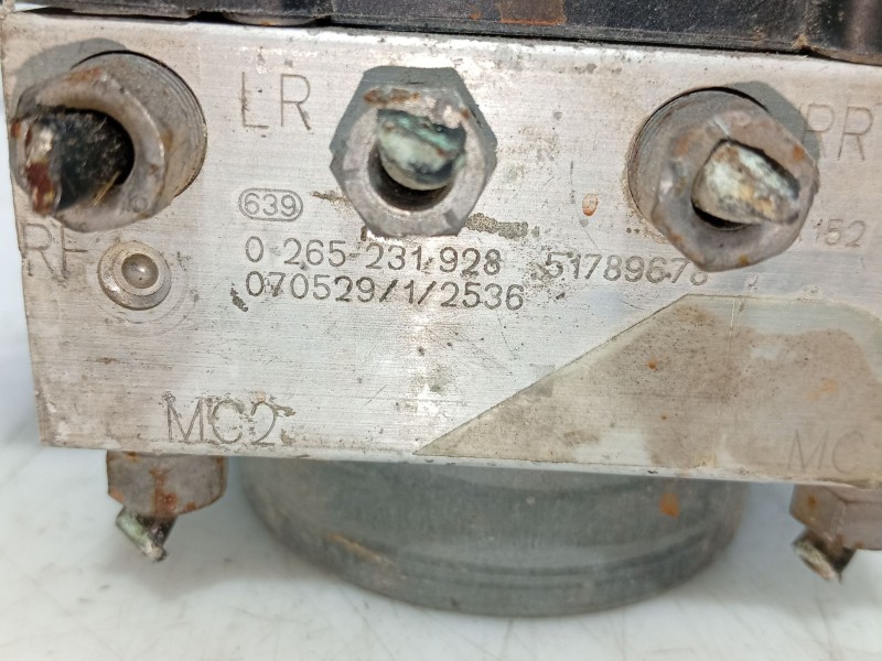 Recambio de abs para fiat bravo (198) 1.9 8v jtd cat referencia OEM IAM 0265800623  