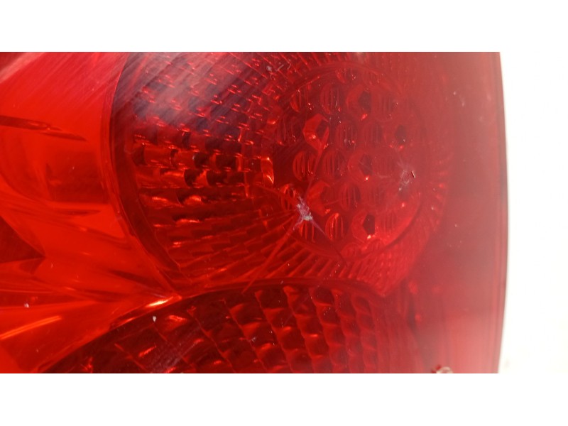 Recambio de piloto trasero izquierdo para peugeot 307 break (3e) 1.6 hdi referencia OEM IAM   