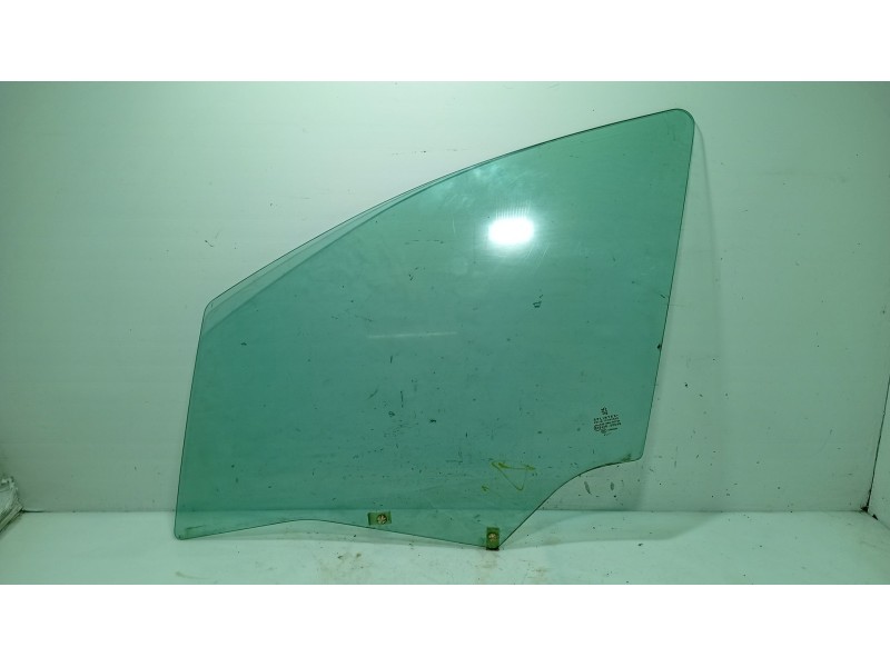 Recambio de luna delantera izquierda para peugeot 307 break (3e) 1.6 hdi referencia OEM IAM   