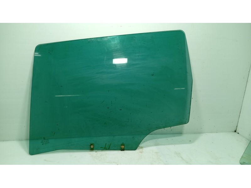 Recambio de luna trasera izquierda para peugeot 307 break (3e) 1.6 hdi referencia OEM IAM   