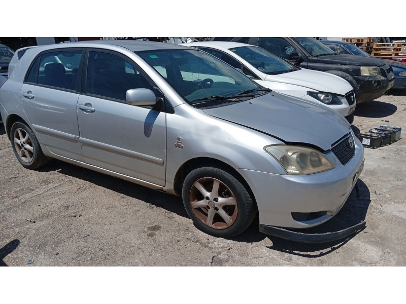 toyota corolla (_e12_) del año 2003