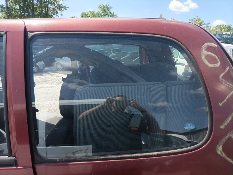 Recambio de luna custodia trasera izquierda para nissan serena (c23) 2.3 d referencia OEM IAM   