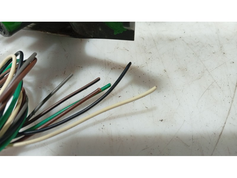 Recambio de retrovisor derecho para peugeot 307 break (3e) 1.6 hdi referencia OEM IAM   