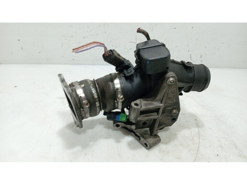 Recambio de caja mariposa para peugeot 307 break (3e) 1.6 hdi referencia OEM IAM   