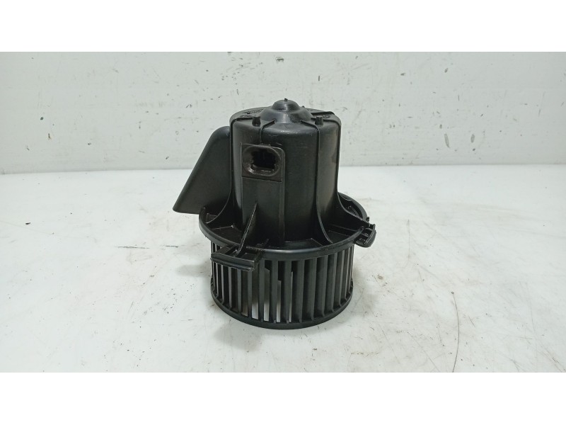 Recambio de ventilador calefaccion para peugeot 307 break (3e) 1.6 hdi referencia OEM IAM   
