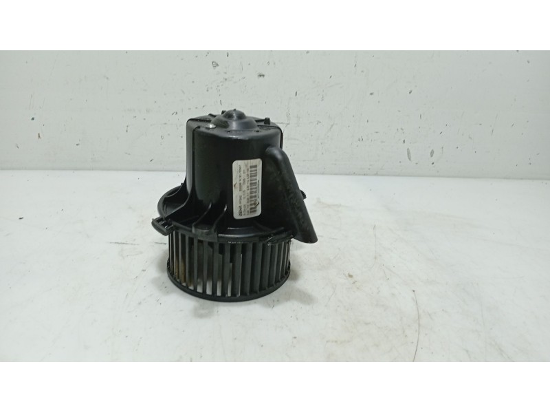 Recambio de ventilador calefaccion para peugeot 307 break (3e) 1.6 hdi referencia OEM IAM   
