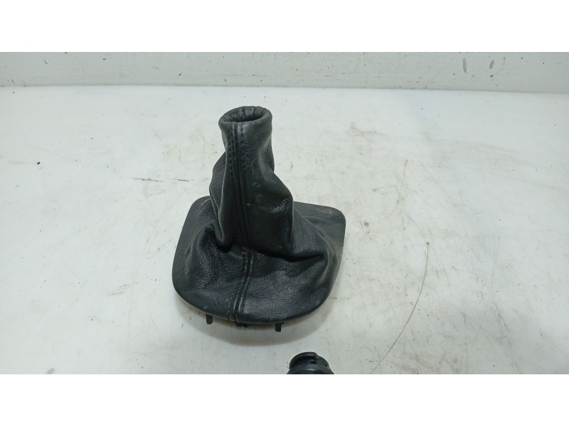 Recambio de pomo palanca cambio para peugeot 307 break (3e) 1.6 hdi referencia OEM IAM   