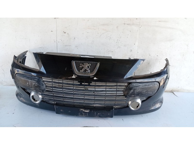 Recambio de paragolpes delantero para peugeot 307 break (3e) 1.6 hdi referencia OEM IAM   