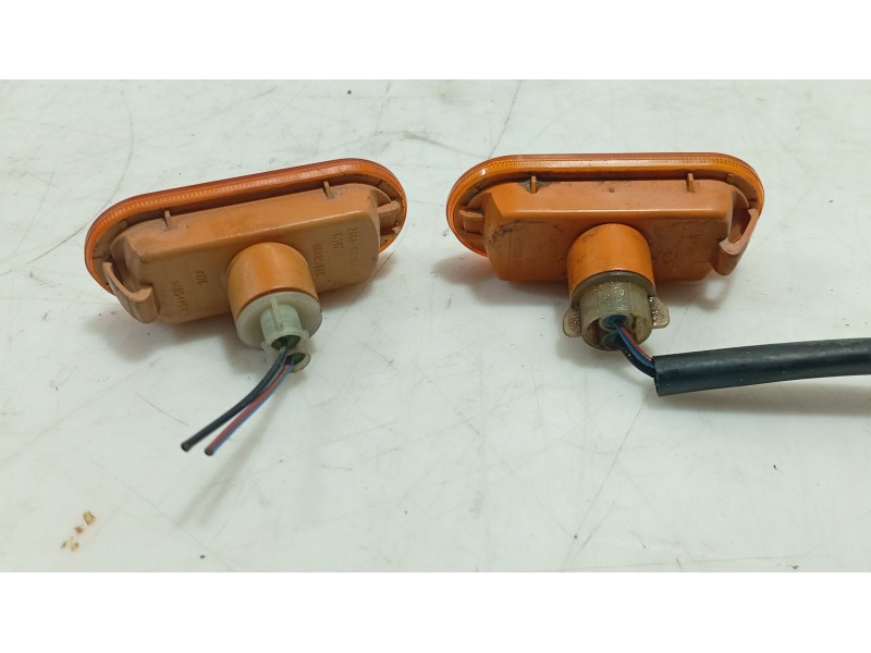 Recambio de piloto lateral izquierdo para ford fusion (ju_) 1.6 tdci referencia OEM IAM   