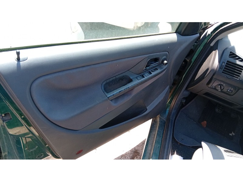 seat ibiza ii (6k1) del año 2001