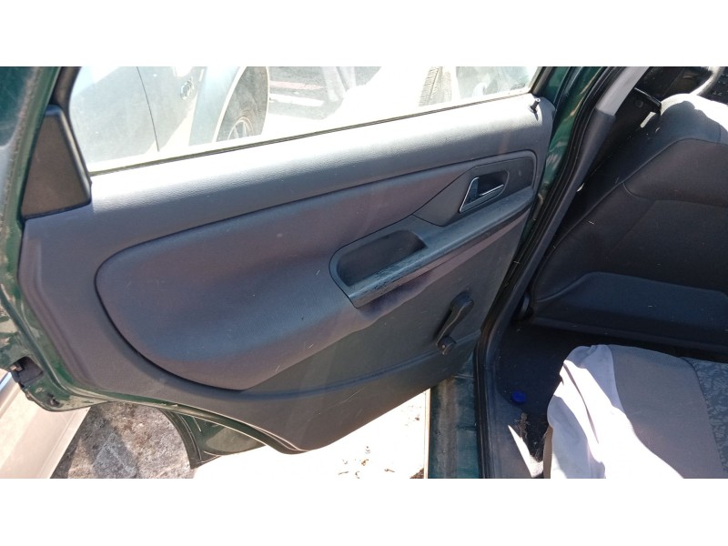 seat ibiza ii (6k1) del año 2001