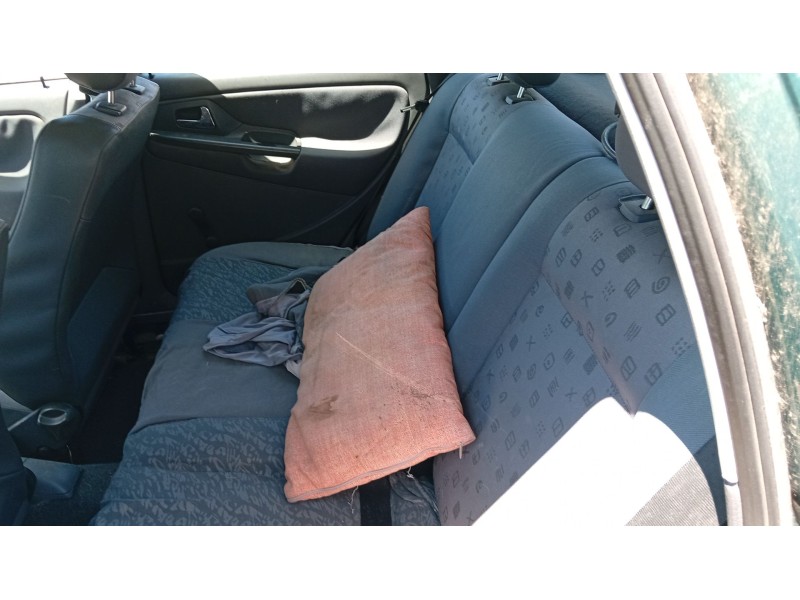seat ibiza ii (6k1) del año 2001