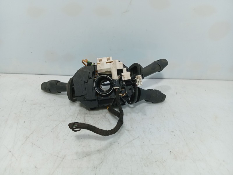 Recambio de mando volante para fiat bravo ii (198_) 1.6 d multijet (198axh1b) referencia OEM IAM   