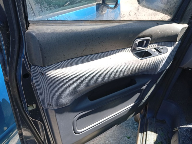 nissan serena (c23) del año 1993