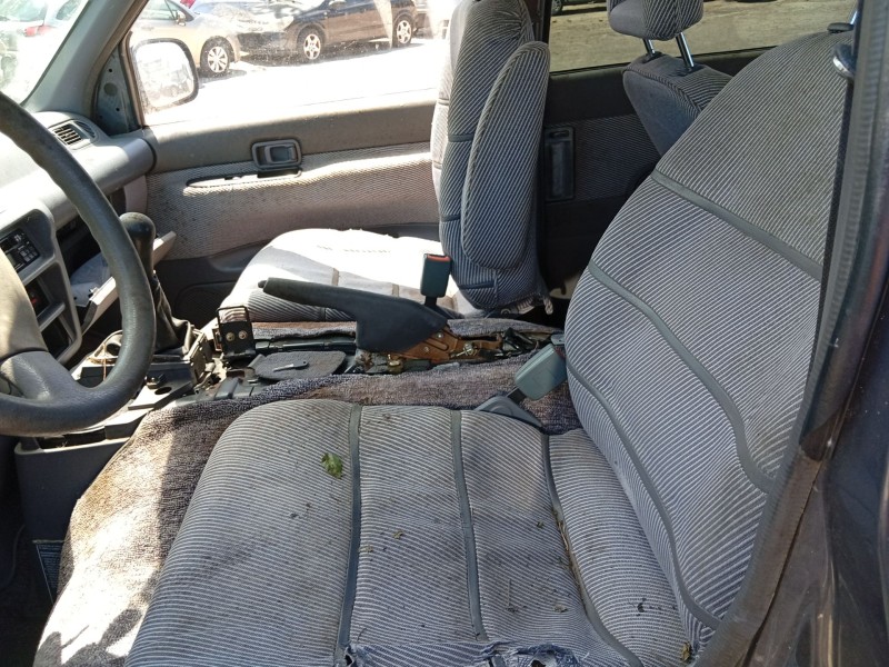 nissan serena (c23) del año 1993