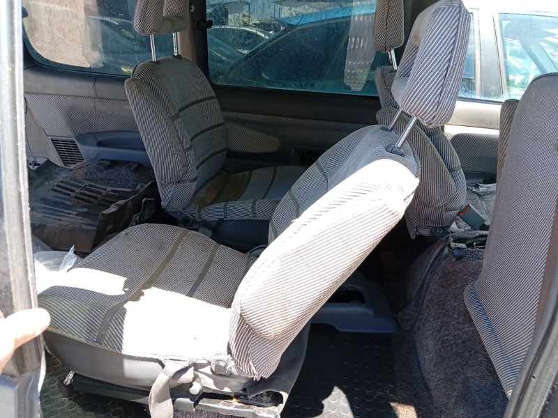 nissan serena (c23) del año 1993