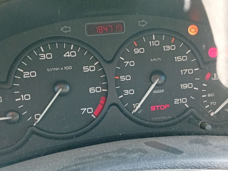 nissan serena (c23) del año 1993