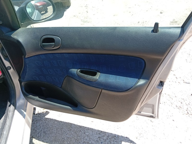 nissan serena (c23) del año 1993