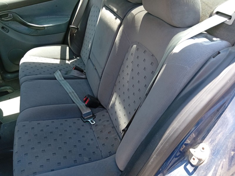 seat toledo ii (1m2) del año 2000